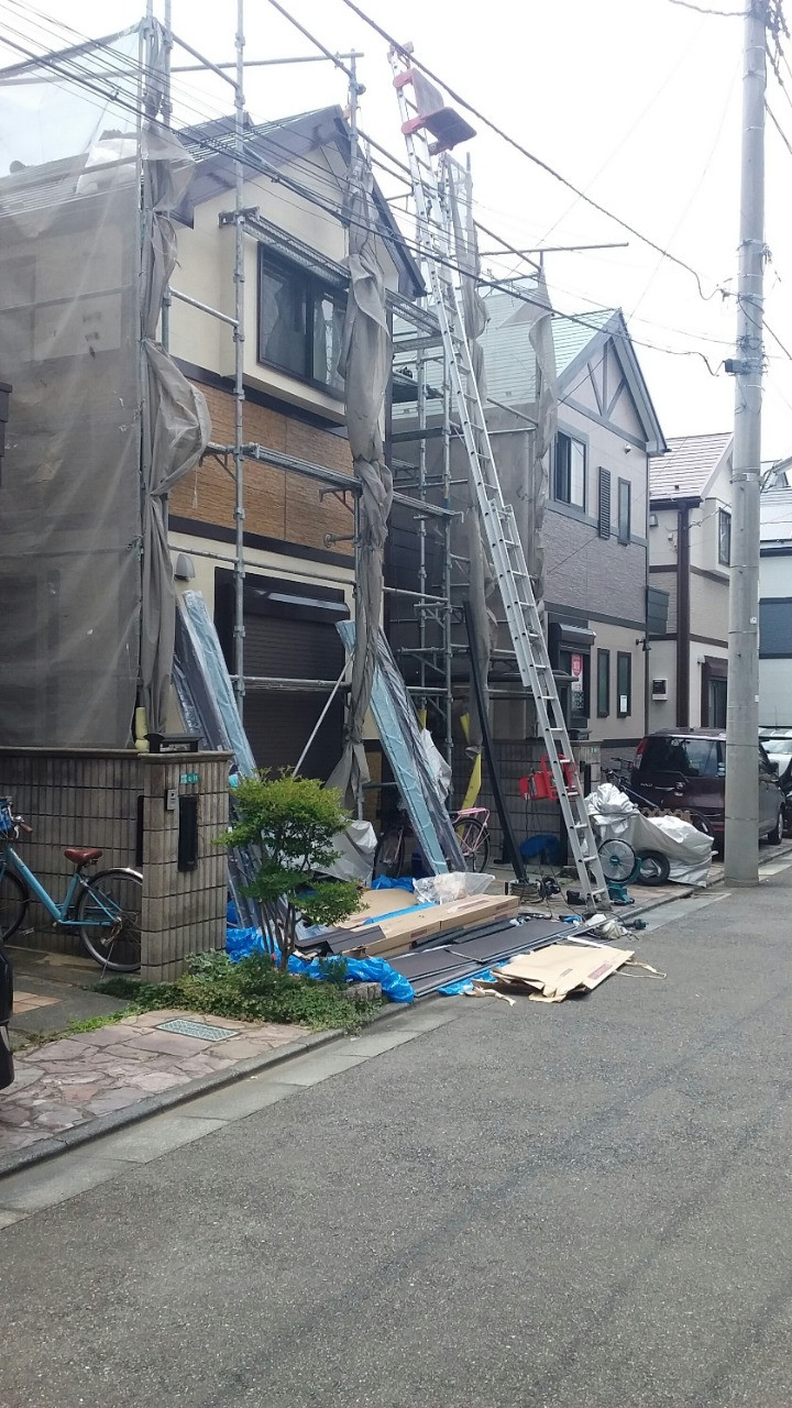 戸建ての屋根工事「痛みが激しく、塗装不可の場合おすすめです！」（千葉県市川市）