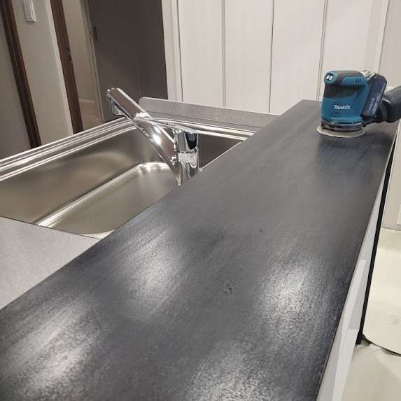 【木部塗装】3工程仕上げでベタつき改善・高級感復活（千葉県浦安市）