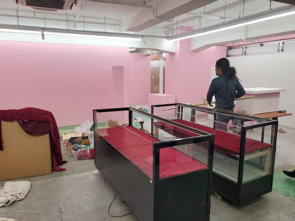 【渋谷区】佐藤ノアさんが携わるイベント会場の塗装を担当♪